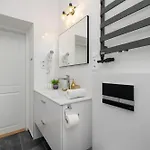 Lejlighed Charming With Desk In Downtown Cracow By Renters Kraków
